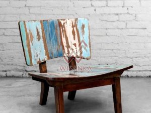 BC 04 COZY CHAIR